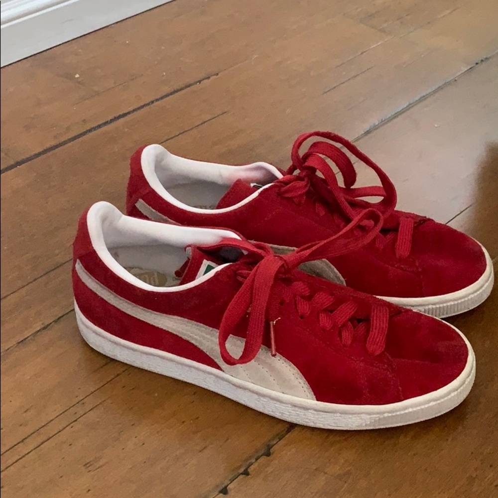 RED PUMAS - Picture 2 of 4